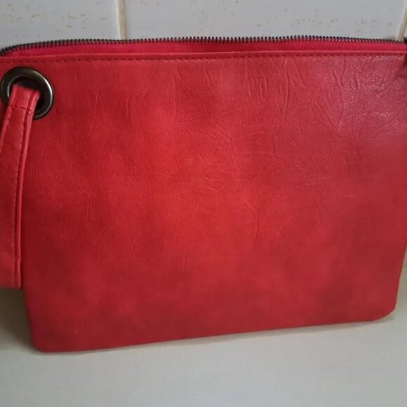 Large Envelope Clutch Bag Wristlet Chic & Elegant RED PU Leather - Picture 3 of 7